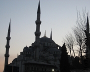 Istanbul blue mosque dusk