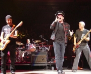 U2